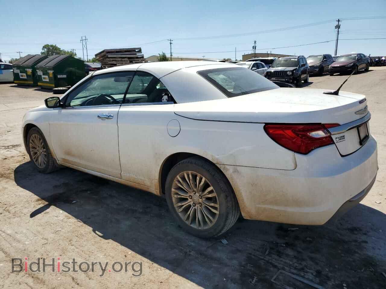 2011 CHRYSLER 200 - VIN: 1C3BC7EG2BN575872 - Фото 2