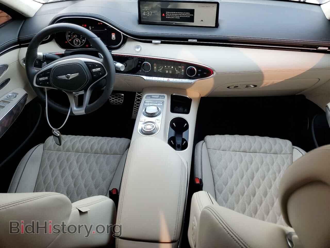 2023 GENESIS GV70 BASE - VIN: KMUMCDTC4PU133785 - Photo 8