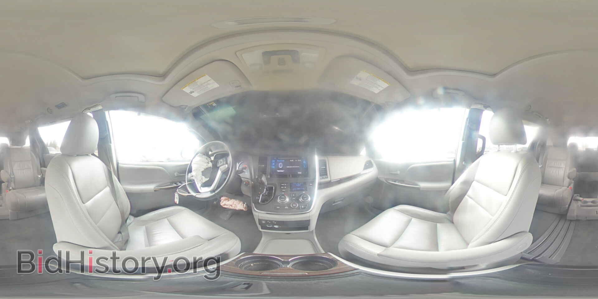 2016 TOYOTA All Models - VIN: 5TDYK3DC3GS757355 - Фото 16