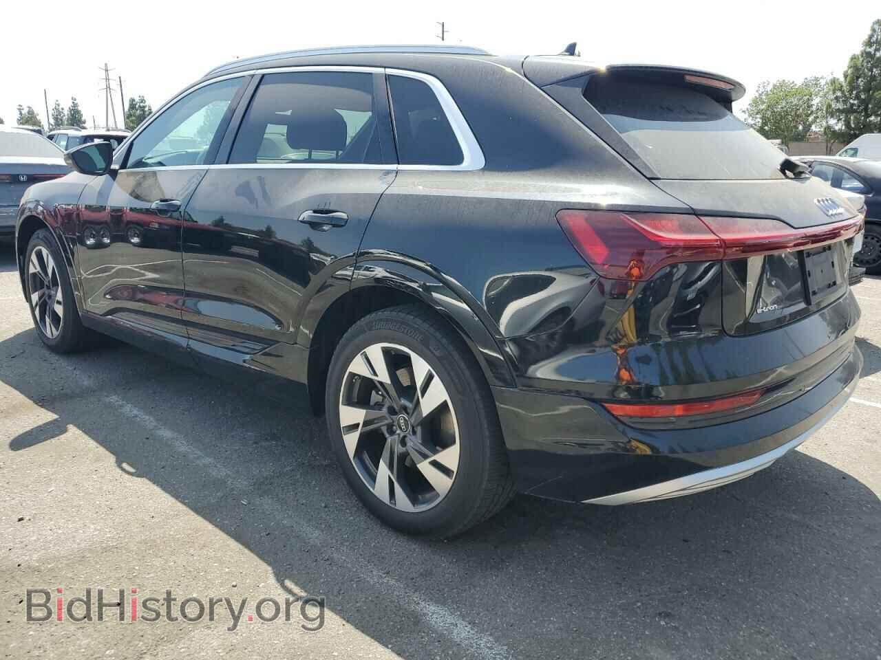 2022 AUDI E-TRON - VIN: WA1AAAGE8NB019216 - Фото 2