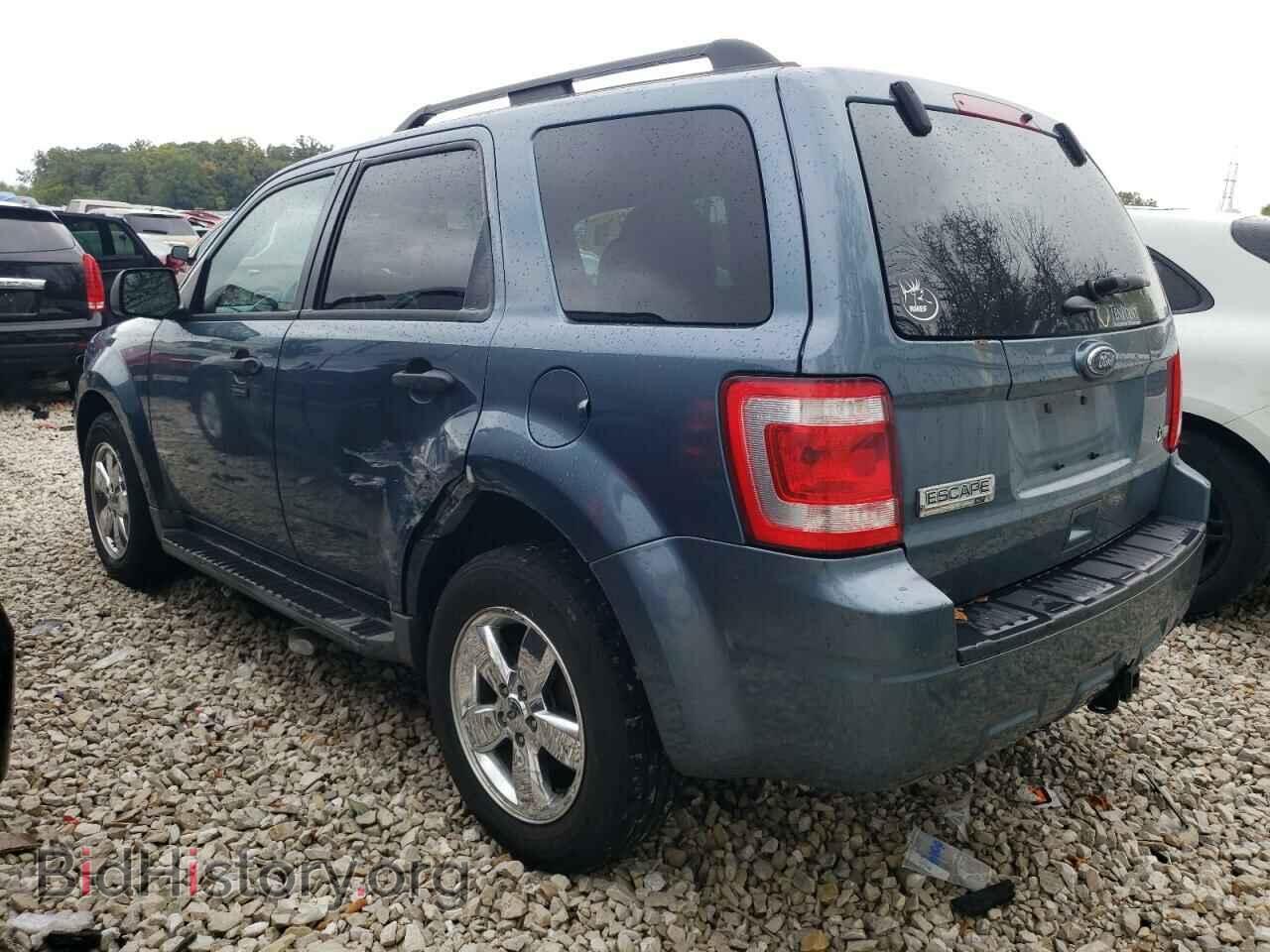2011 FORD ESCAPE - VIN: 1FMCU9DGXBKC61023 - Фото 2