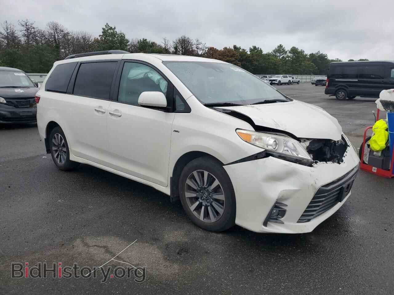 2018 TOYOTA All Models - VIN: 5TDDZ3DC6JS189989 - Фото 4