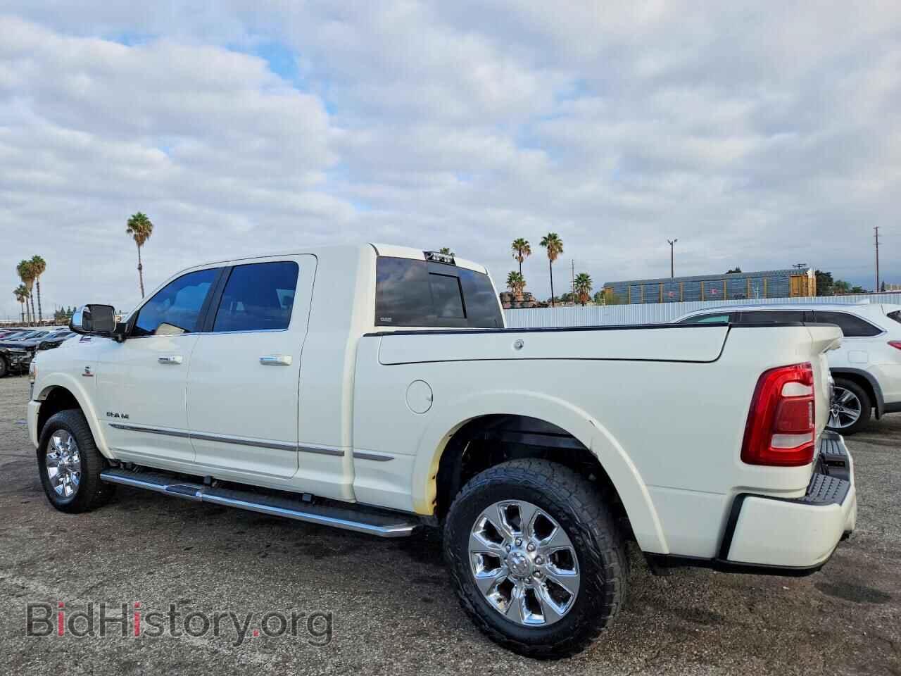 2020 RAM 3500 - VIN: 3C63R3PL7LG157133 - Photo 2