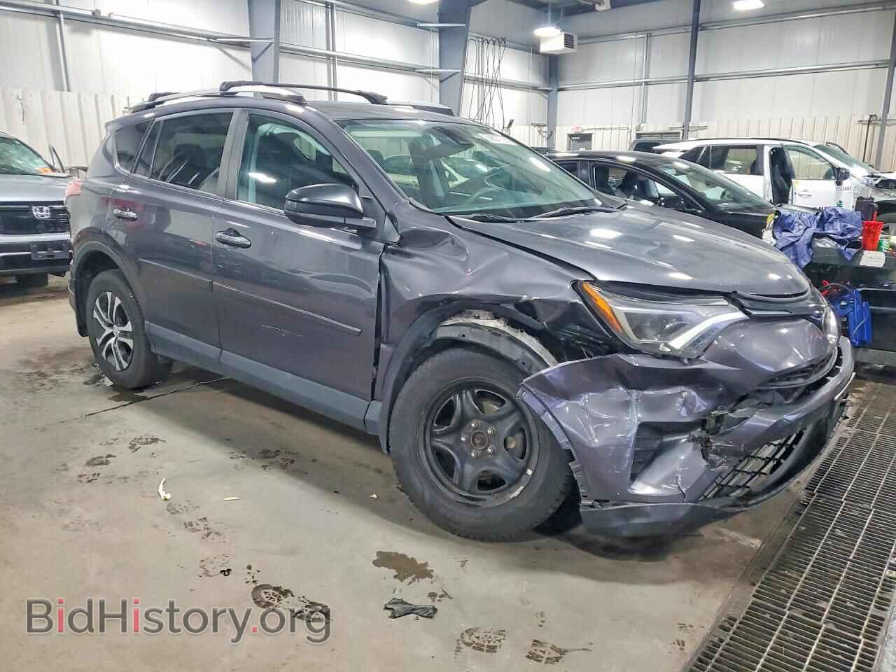 2017 TOYOTA RAV4 - VIN: 2T3BFREV6HW567904 - Фото 4