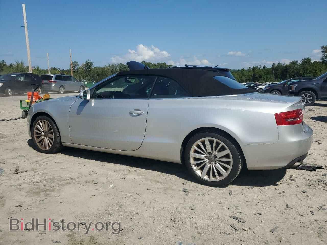 2011 AUDI A5 - VIN: WAULFAFH0BN011775 - Photo 2