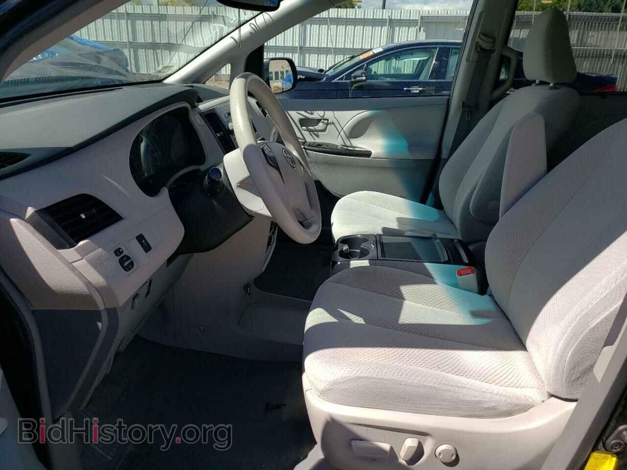 2012 TOYOTA All Models - VIN: 5TDKK3DC5CS217358 - Фото 7