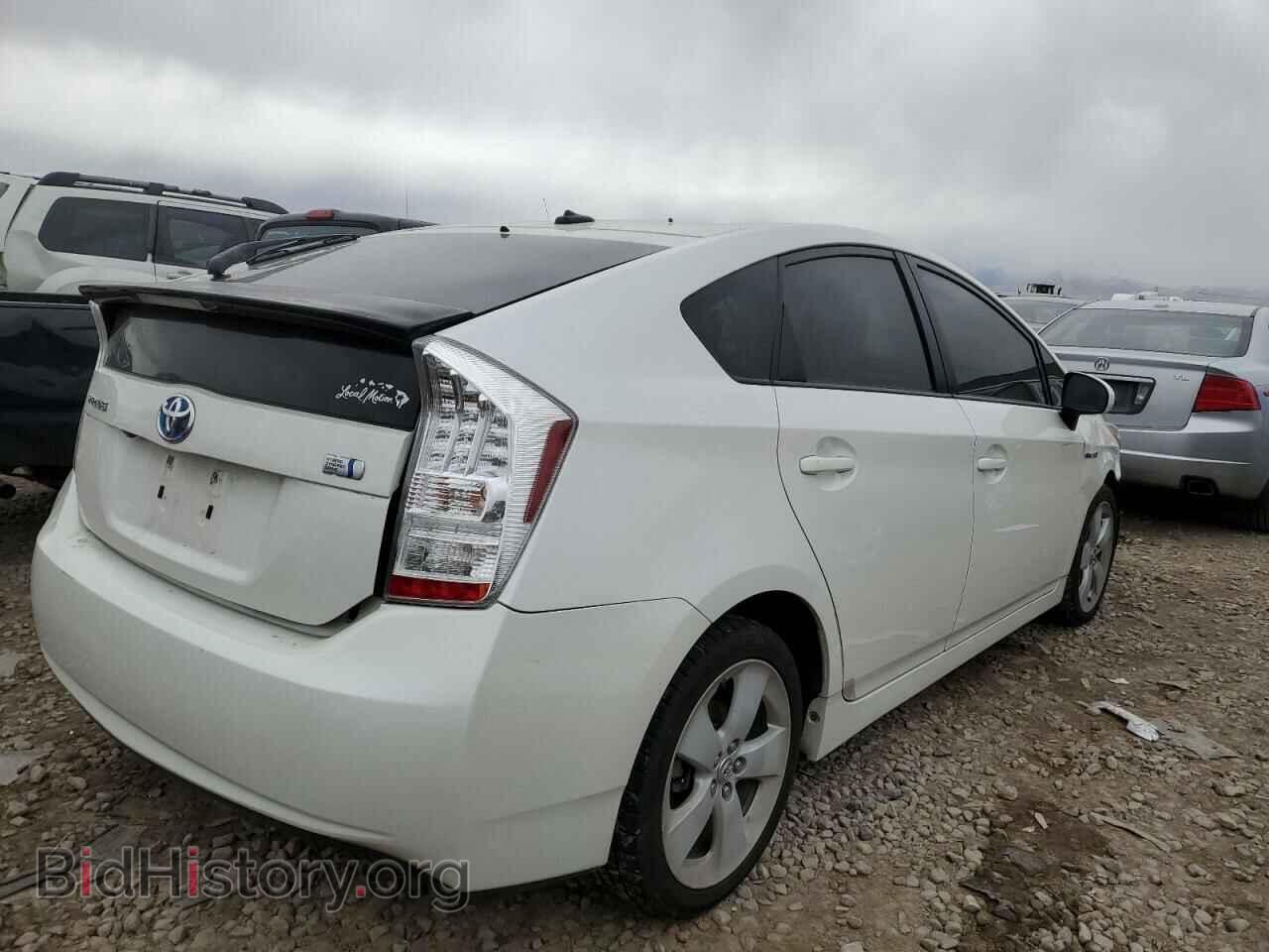 2011 TOYOTA PRIUS - VIN: JTDKN3DU0B0276111 - Фото 3