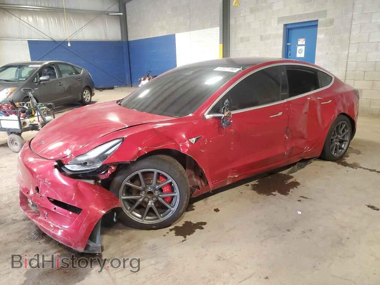 Фотография 5YJ3E1EAXJF032432 - TESLA MODEL 3 2018