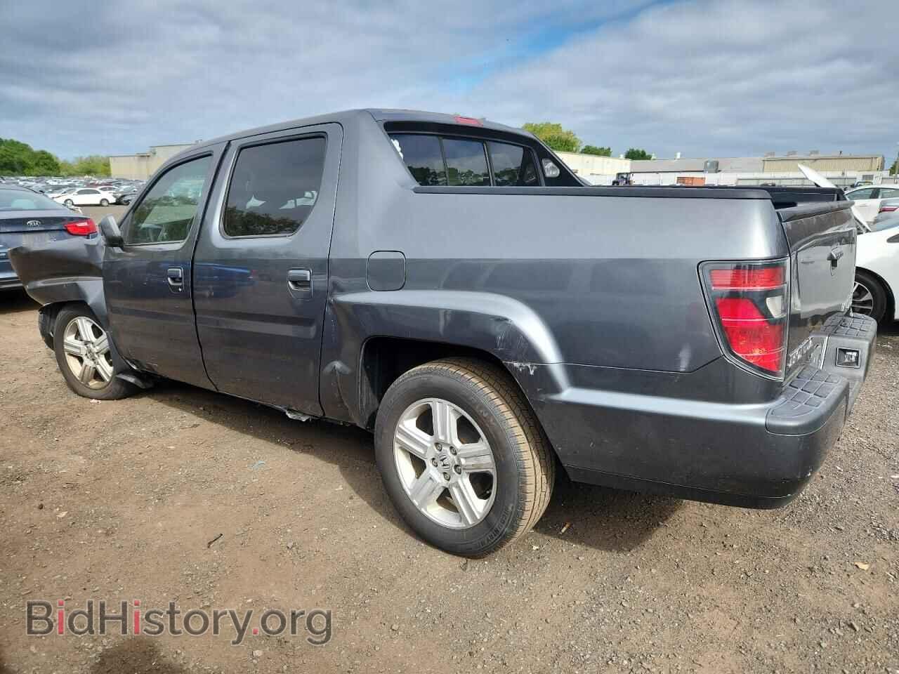 2013 HONDA RIDGELINE - VIN: 5FPYK1F52DB007777 - Фото 2