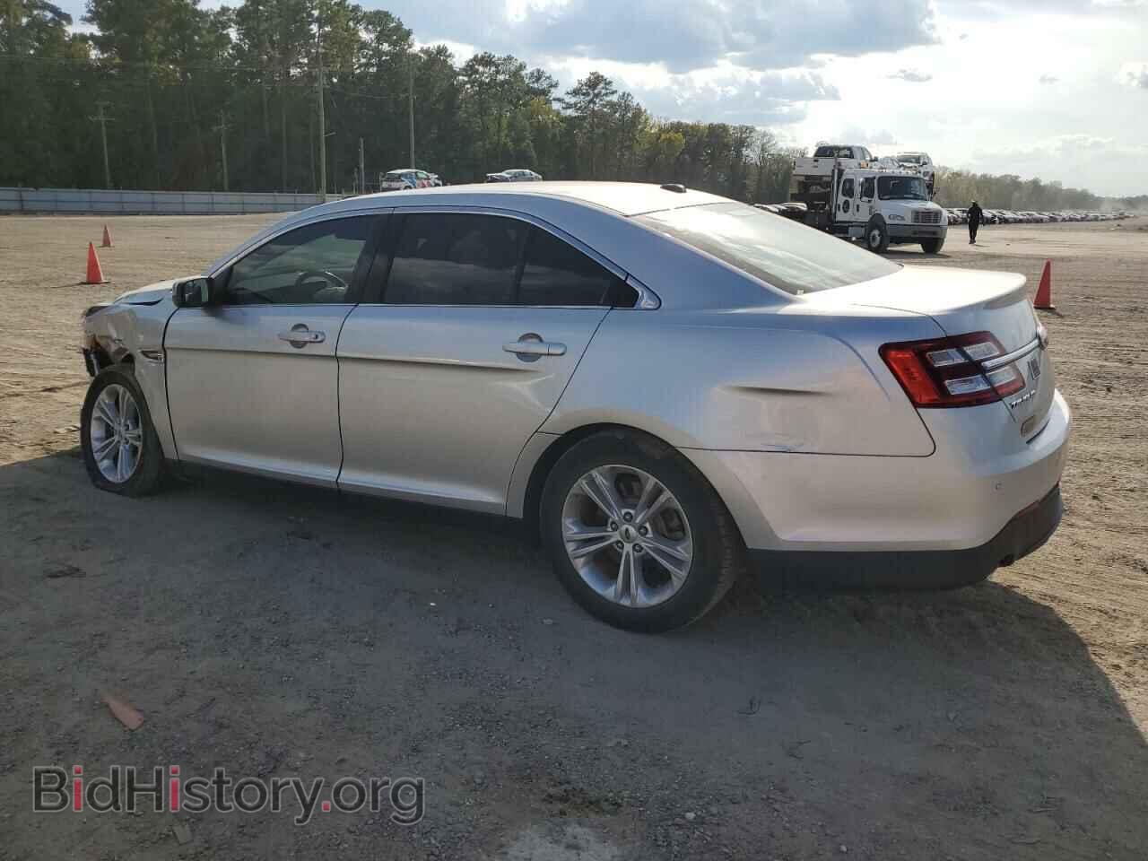 2013 FORD TAURUS - VIN: 1FAHP2E87DG190732 - Фото 2