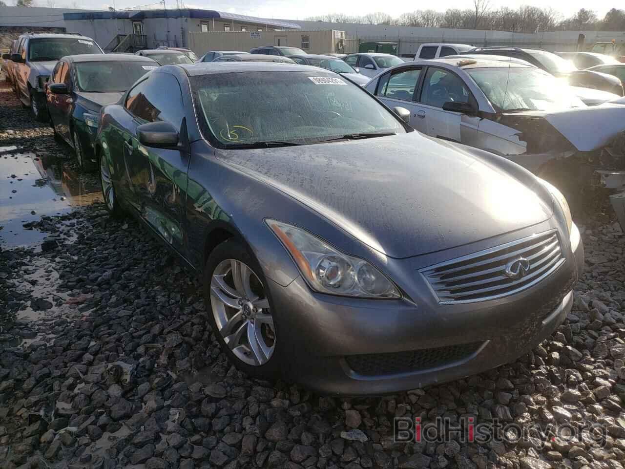 Photo JN1CV6EK4AM101969 - INFINITI G37 2010