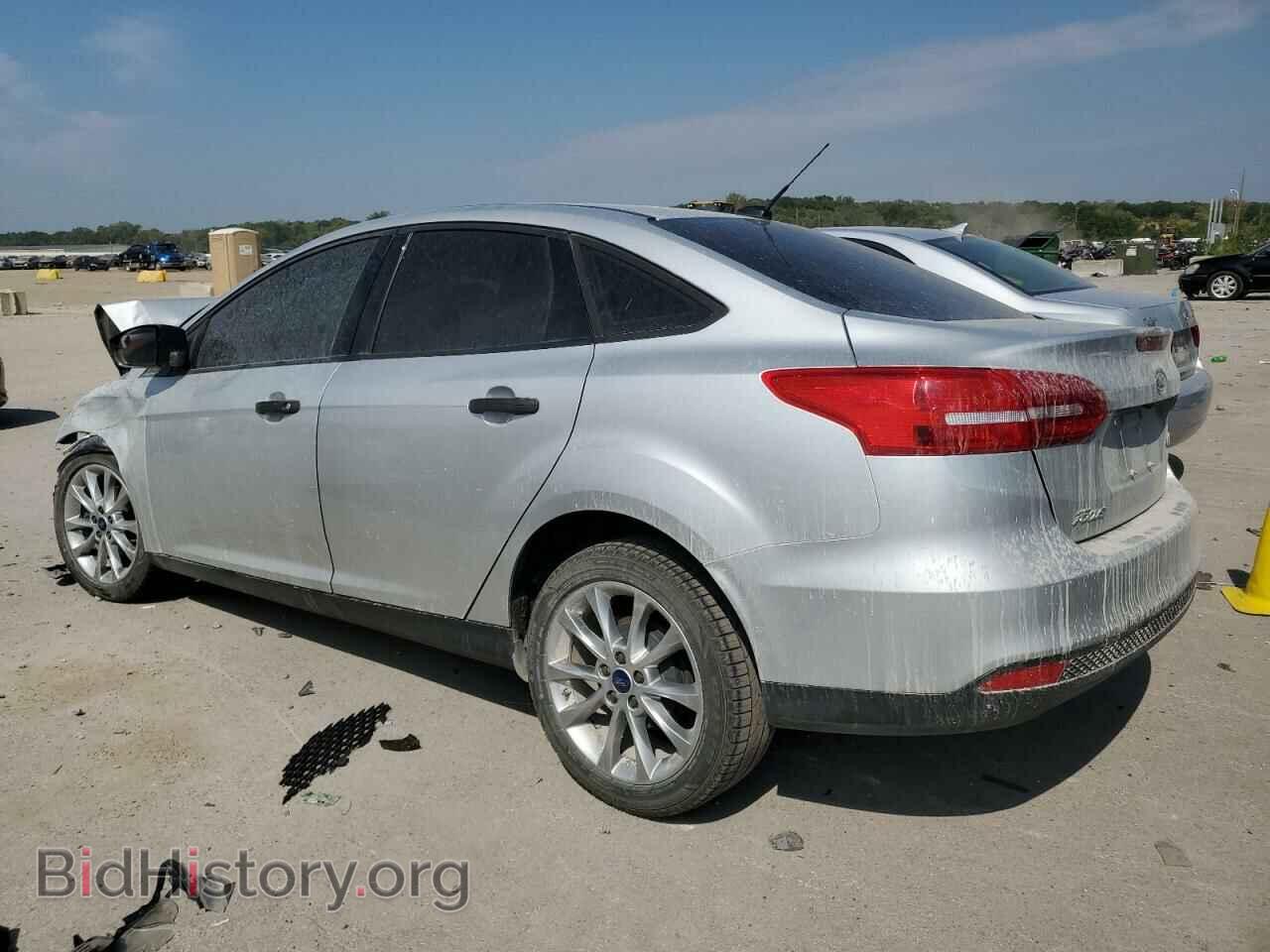 2018 FORD FOCUS - VIN: 1FADP3E22JL269583 - Фото 2