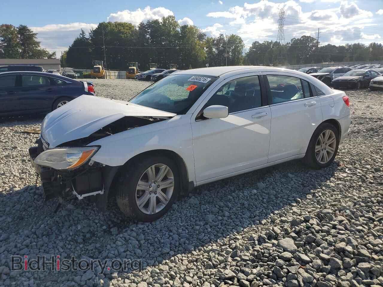 Photo 1C3CCBAB4DN685908 - CHRYSLER 200 2013