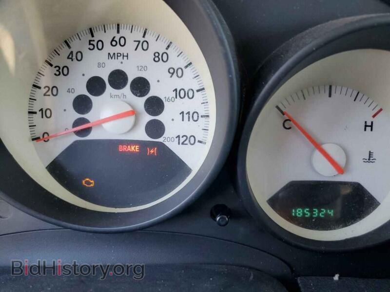 2008 Dodge CALIBER (VIN 1B3HB28C28D604064) — фото 9 из 13