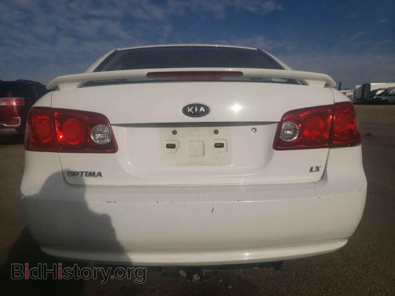 2008 KIA OPTIMA - VIN: KNAGE123785270254 - Фото 6