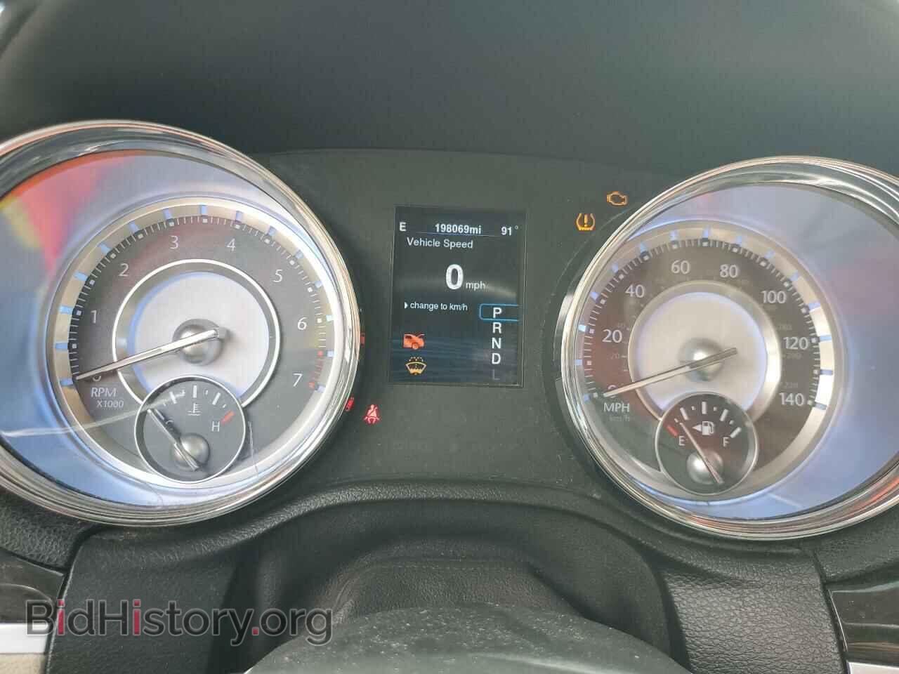 2014 CHRYSLER 300 - VIN: 2C3CCAAG2EH328730 - Photo 9