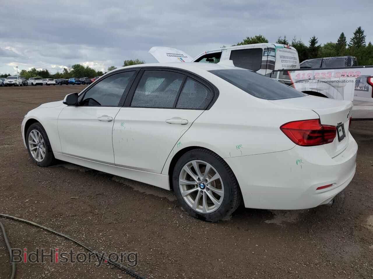2017 BMW 3 SERIES - VIN: WBA8A3C30HK692815 - Фото 2