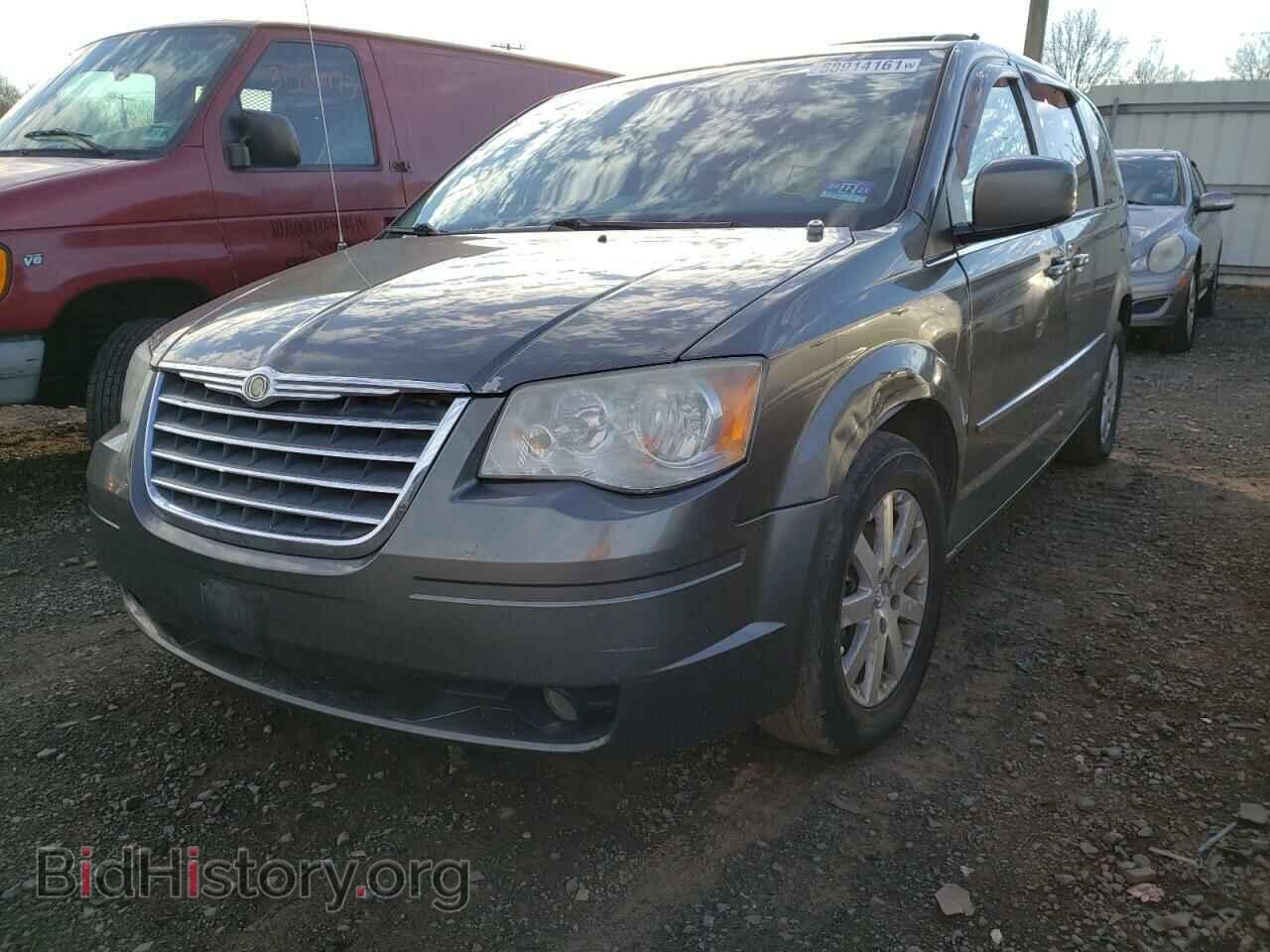 2010 CHRYSLER MINIVAN - VIN: 2A4RR5D10AR194141 - Фото 2