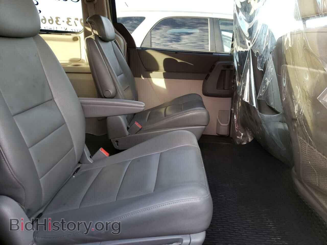 2010 CHRYSLER MINIVAN - VIN: 2A4RR5D10AR194141 - Фото 6