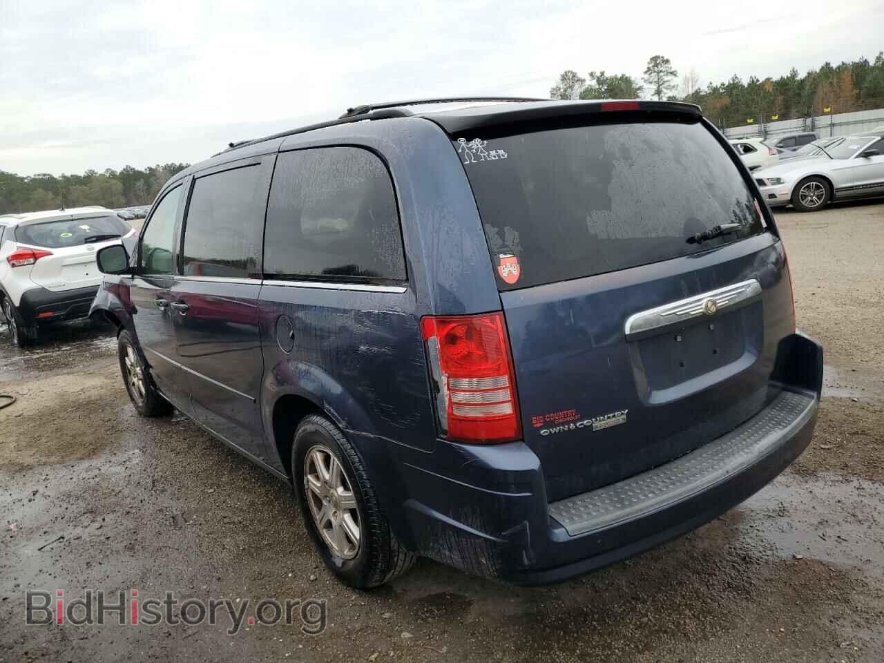 2008 CHRYSLER MINIVAN - VIN: 2A8HR54P18R628883 - Фото 2