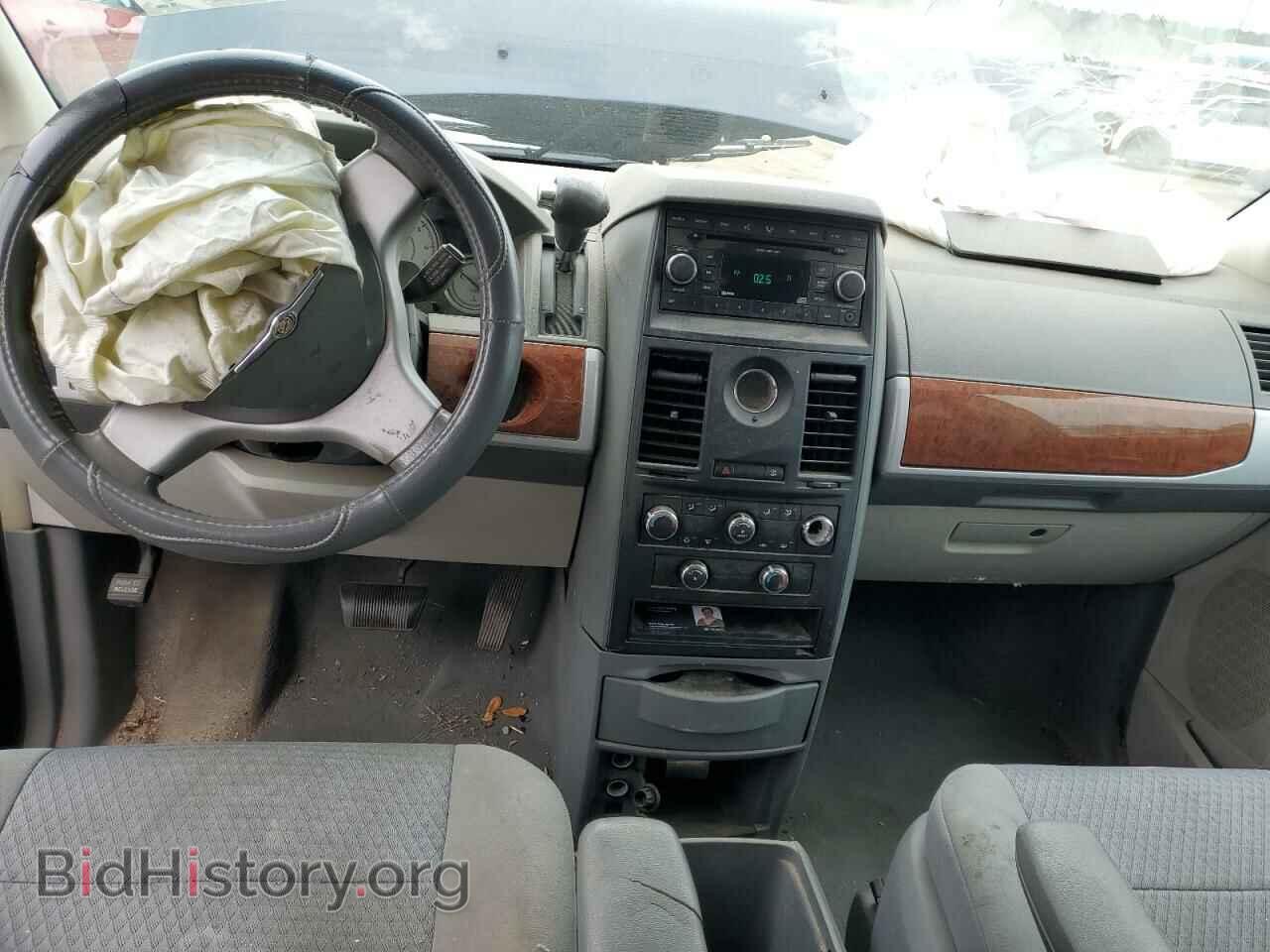 2008 CHRYSLER MINIVAN - VIN: 2A8HR54P18R628883 - Фото 8