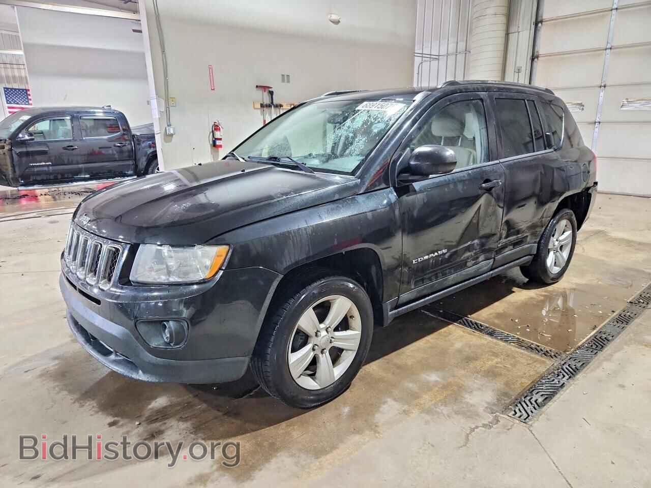 Фотография 1J4NT1FA0BD193131 - JEEP COMPASS 2011