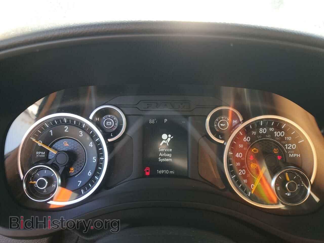 2020 RAM 1500 - VIN: 1C6SRFFT7LN163715 - Фото 9