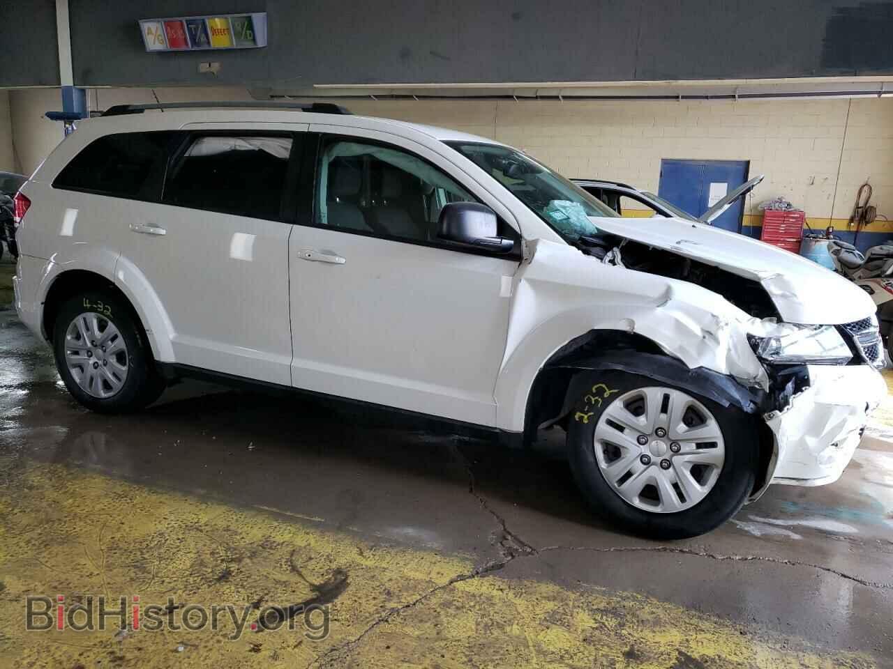 2018 DODGE JOURNEY - VIN: 3C4PDCAB5JT443138 - Фото 4
