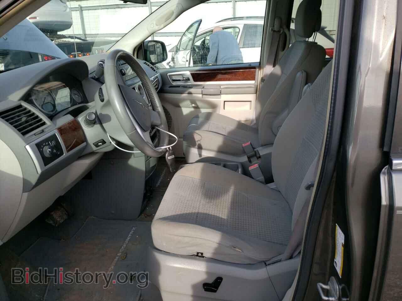 2010 CHRYSLER MINIVAN - VIN: 2A4RR5D16AR279002 - Фото 7