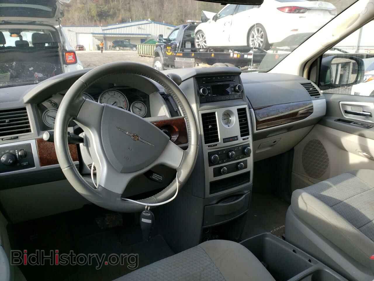 2010 CHRYSLER MINIVAN - VIN: 2A4RR5D16AR279002 - Фото 8