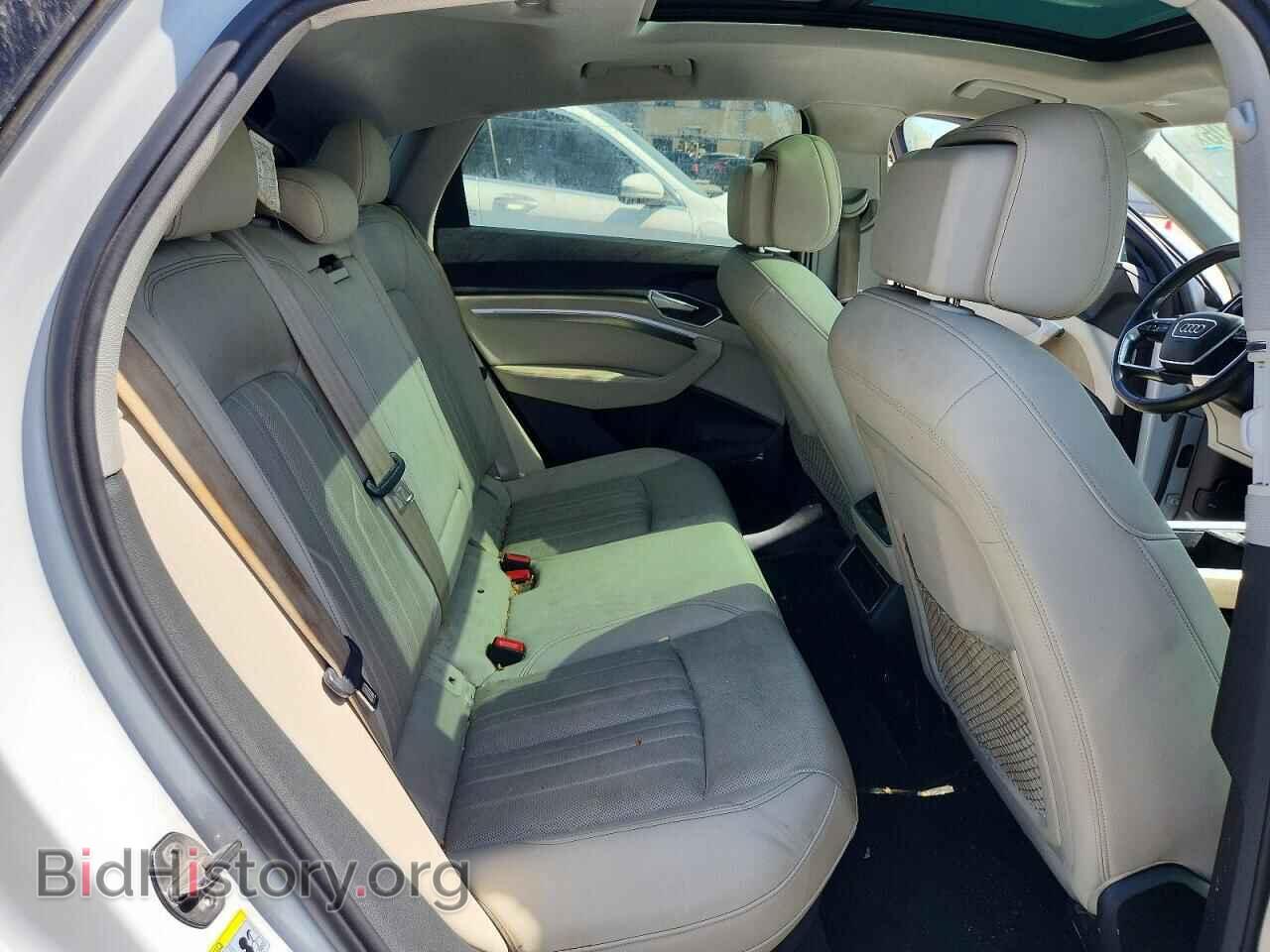2021 AUDI E-TRON - VIN: WA12AAGE0MB000548 - Photo 10