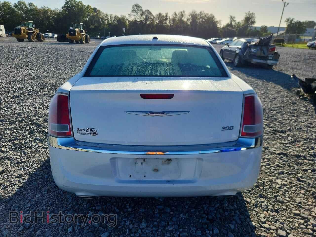 2012 CHRYSLER 300 - VIN: 2C3CCAAG6CH312270 - Фото 6