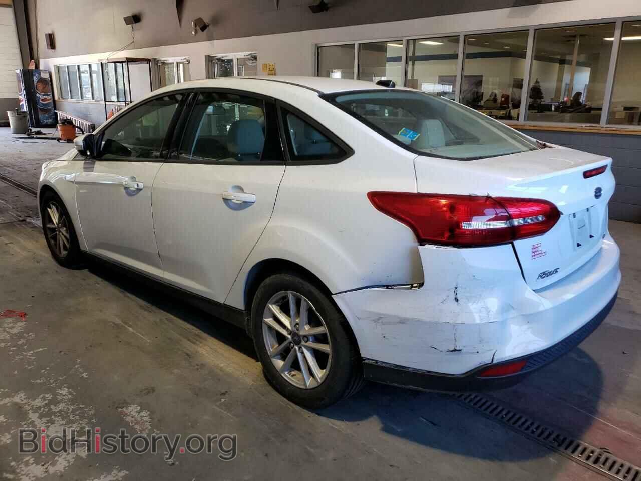 2017 FORD FOCUS - VIN: 1FADP3F26HL259499 - Фото 2
