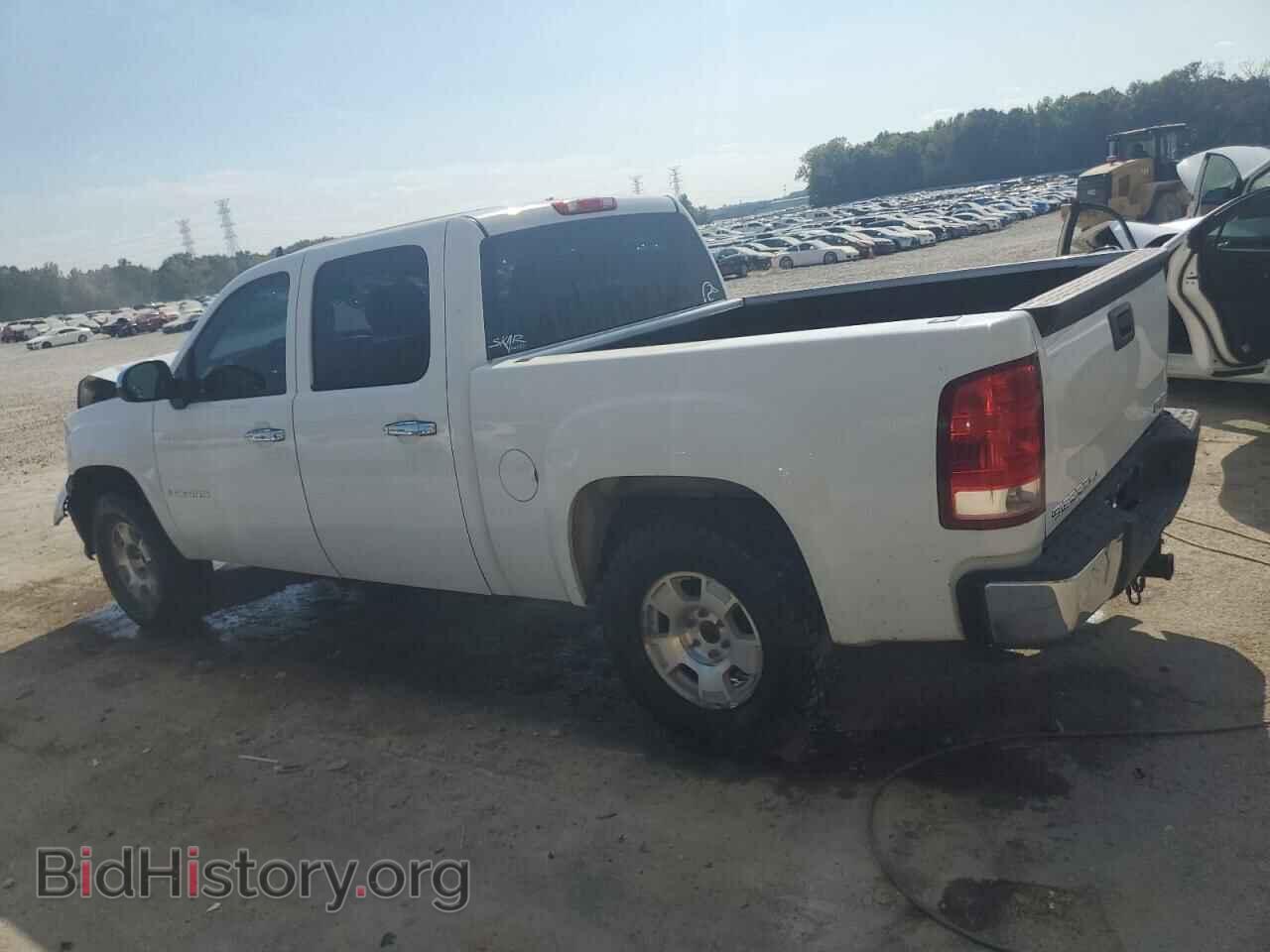2007 GMC SIERRA - VIN: 3GTEC13J77G545495 - Фото 2