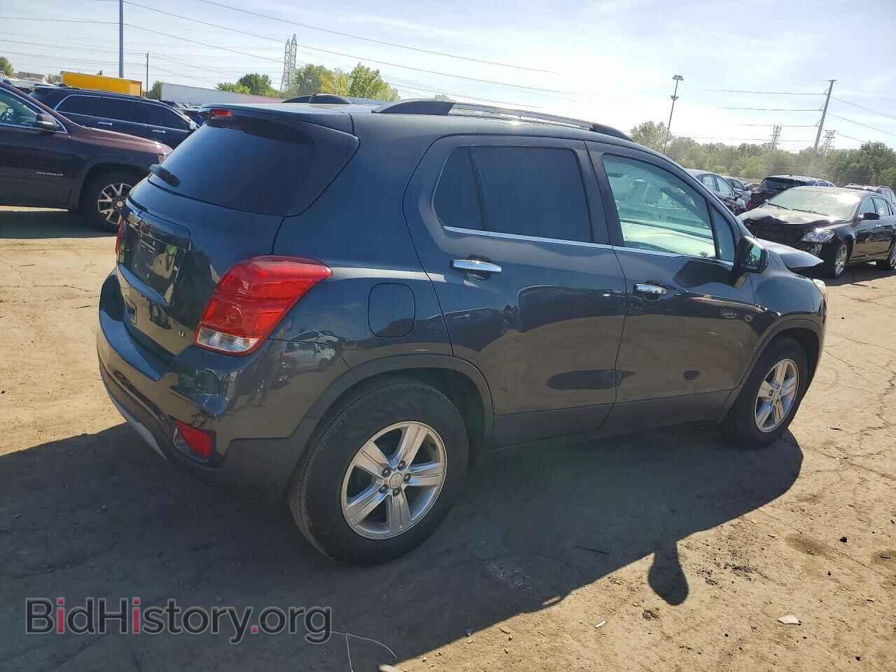 2017 CHEVROLET TRAX - VIN: 3GNCJLSB4HL245979 - Фото 3