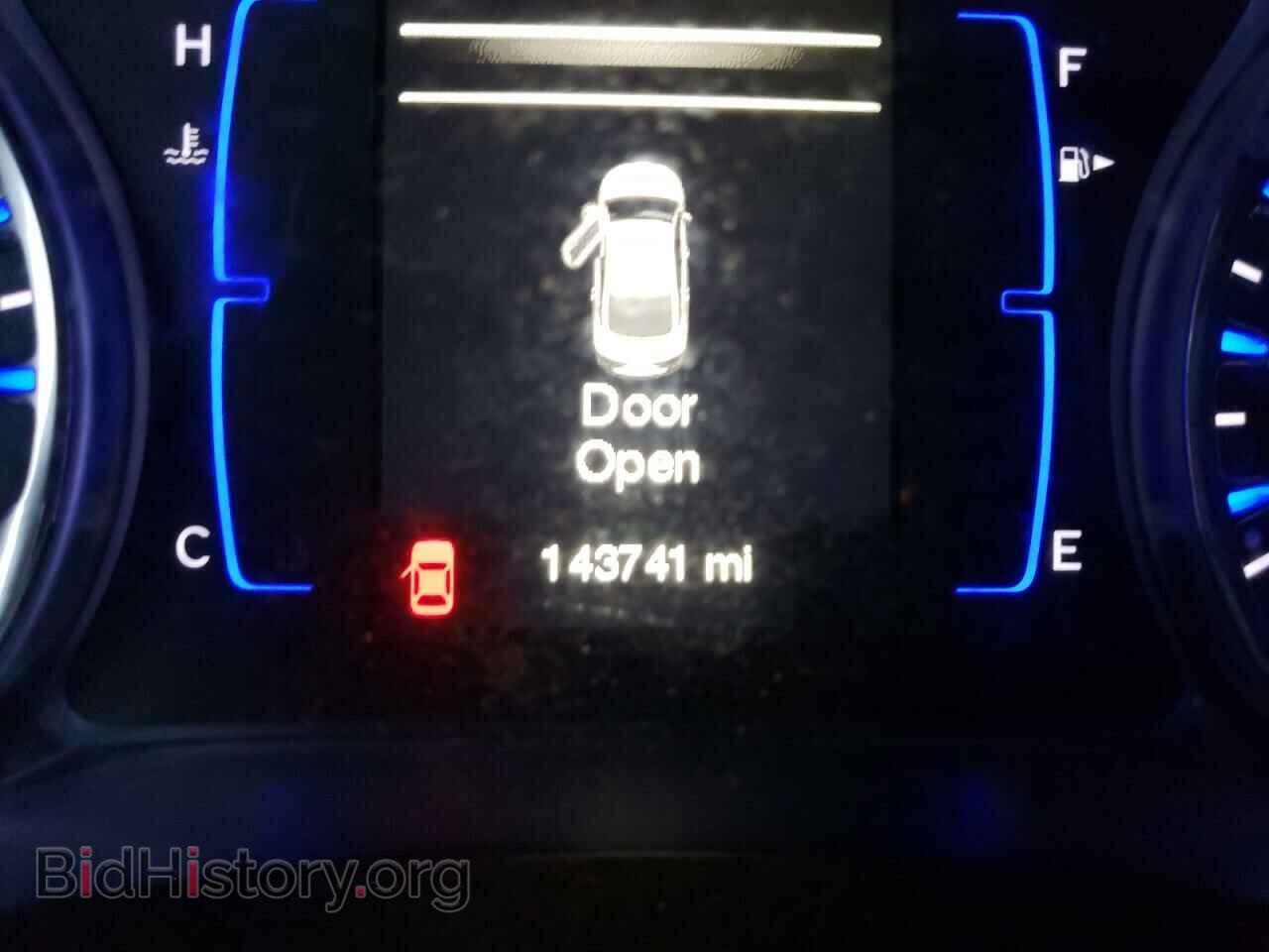 2015 CHRYSLER 200 - VIN: 1C3CCCAB4FN680524 - Фото 9