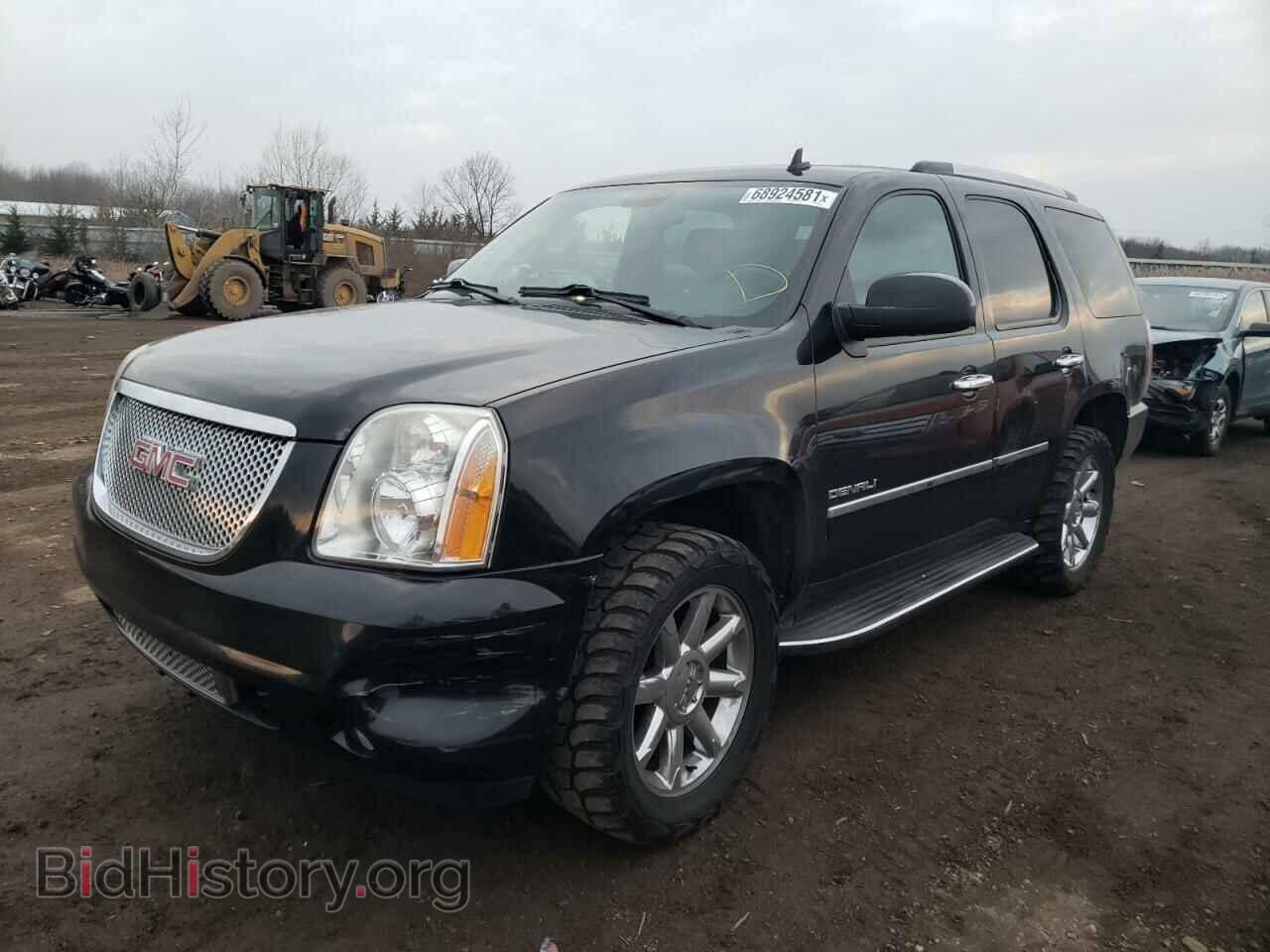 2011 GMC YUKON - VIN: 1GKS2EEF4BR270848 - Фото 2