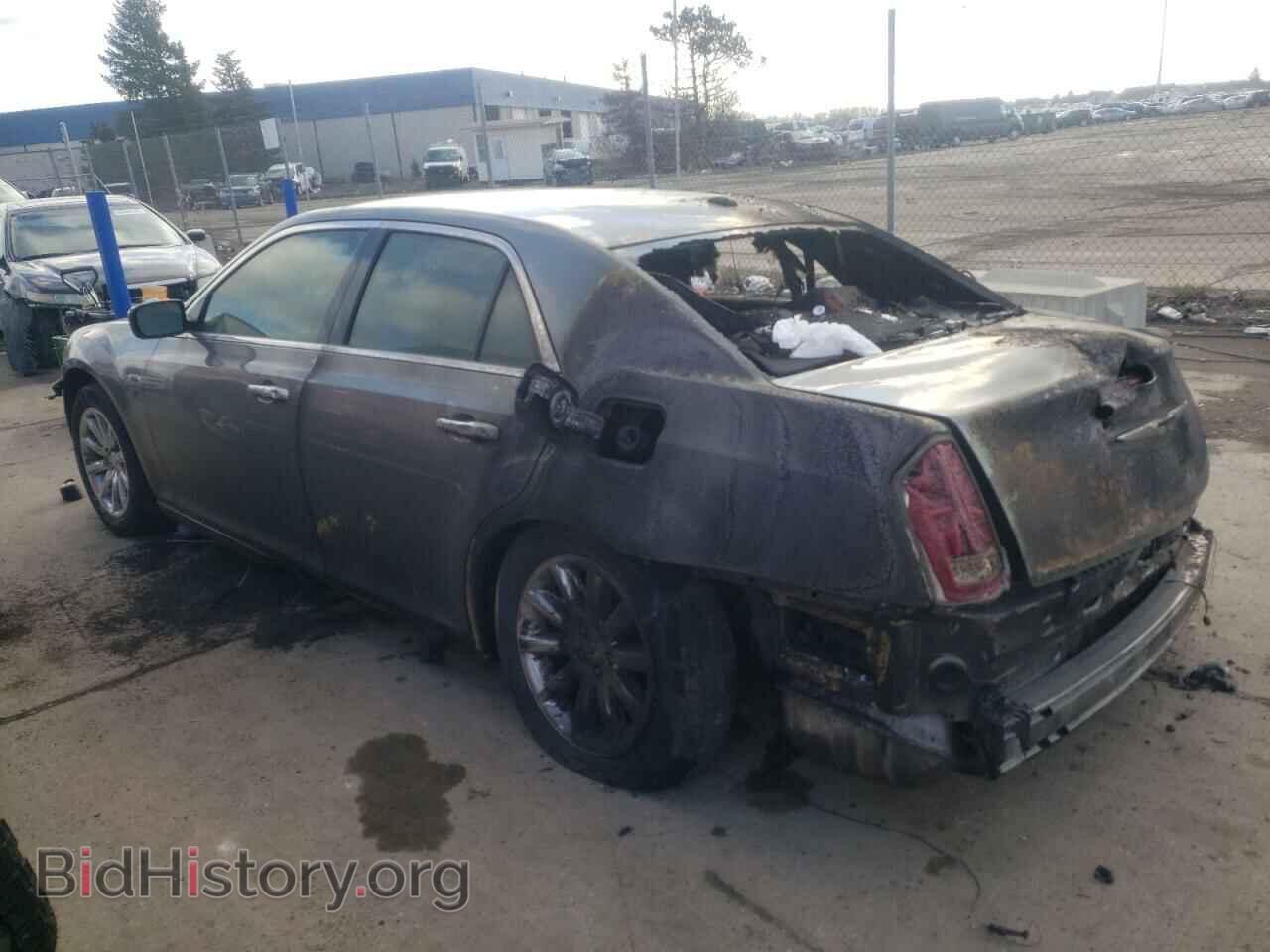 2012 CHRYSLER 300 - VIN: 2C3CCACG1CH226944 - Фото 2