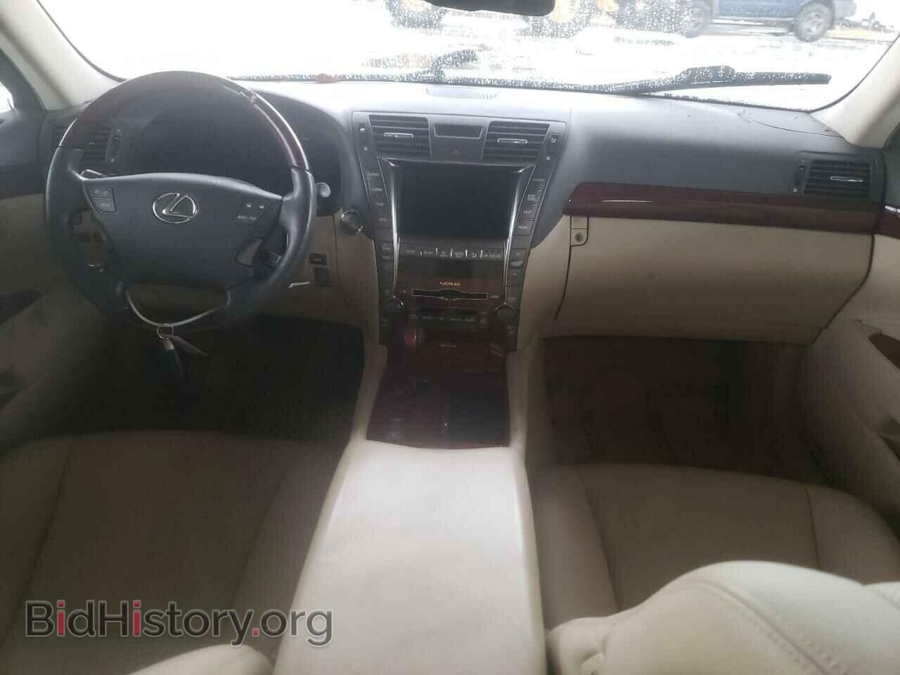 2008 LEXUS LS460 - VIN: JTHBL46F485064168 - Photo 8
