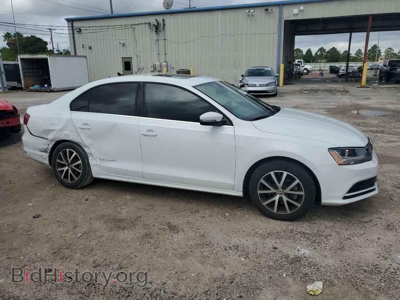 2017 VOLKSWAGEN JETTA - VIN: 3VWDB7AJXHM386217 - Фото 4
