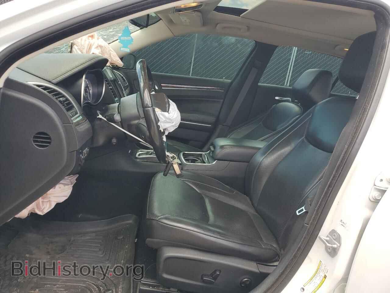 2019 CHRYSLER 300 - VIN: 2C3CCAEG8KH568712 - Фото 7