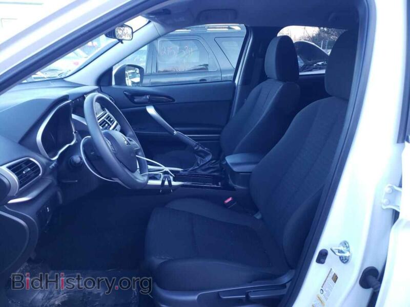 2018 Mitsubishi ECLIPSE (VIN JA4AT3AA7JZ063981) — photo 7 of 13