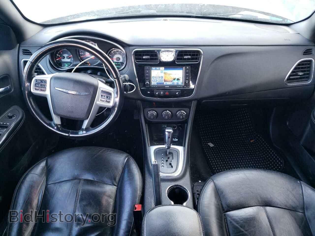 2011 CHRYSLER 200 - VIN: 1C3BC2FBXBN600152 - Фото 8