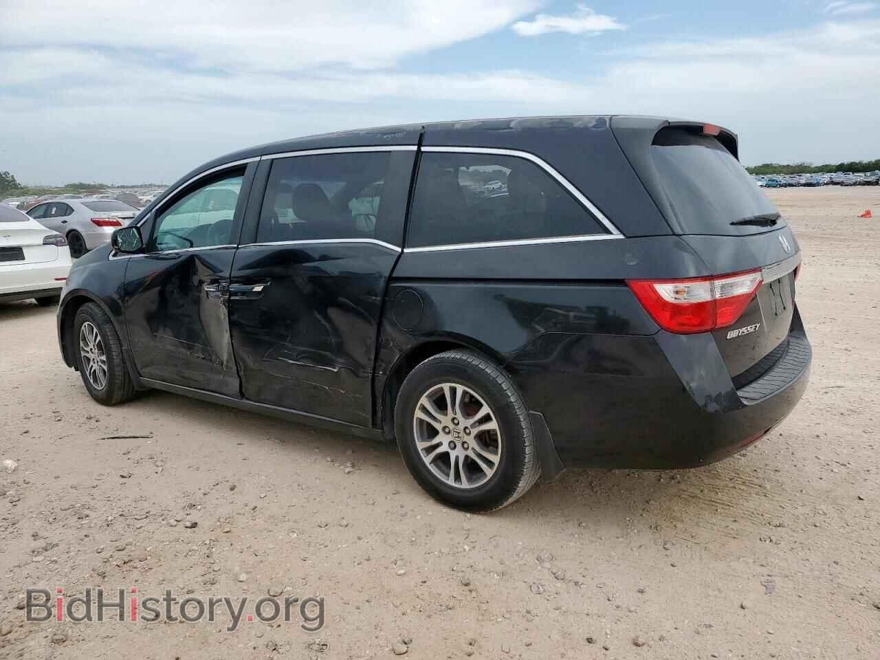 2011 HONDA All Models - VIN: 5FNRL5H42BB011900 - Фото 2