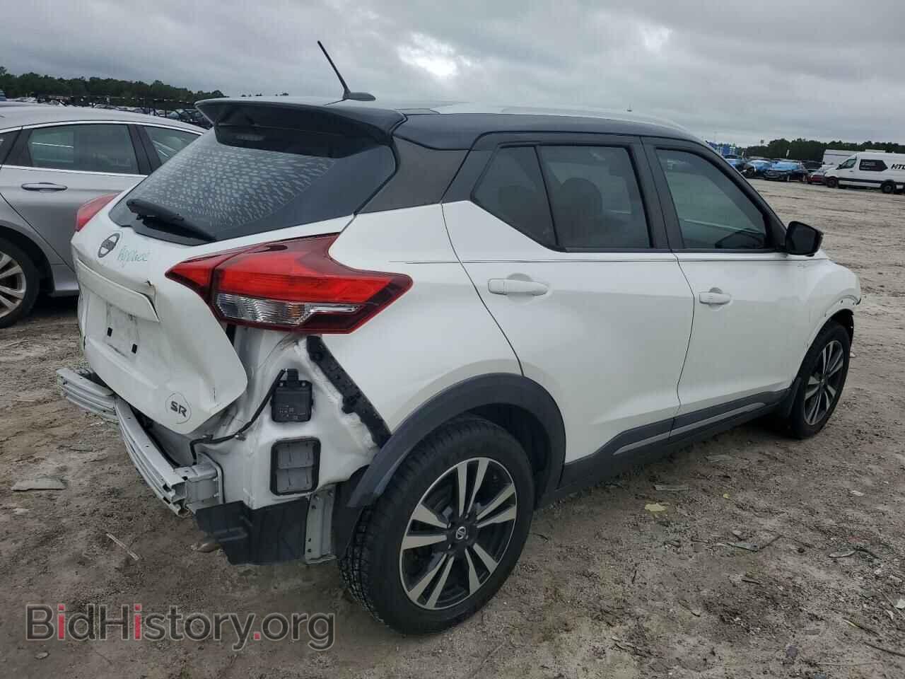 2019 NISSAN KICKS - VIN: 3N1CP5CU3KL505804 - Фото 3