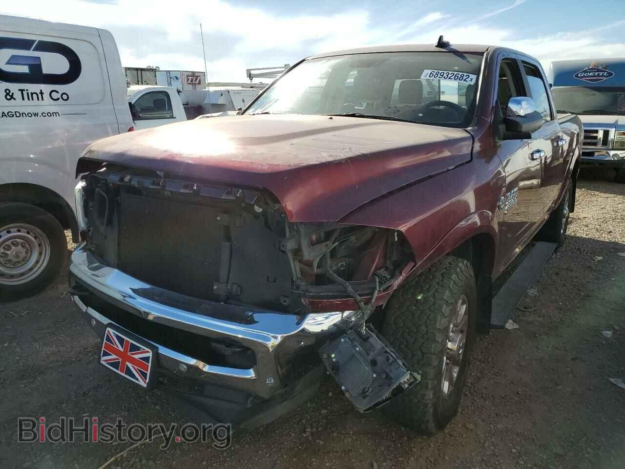 2018 RAM 2500 - VIN: 3C6UR4FL2JG251932 - Фото 2