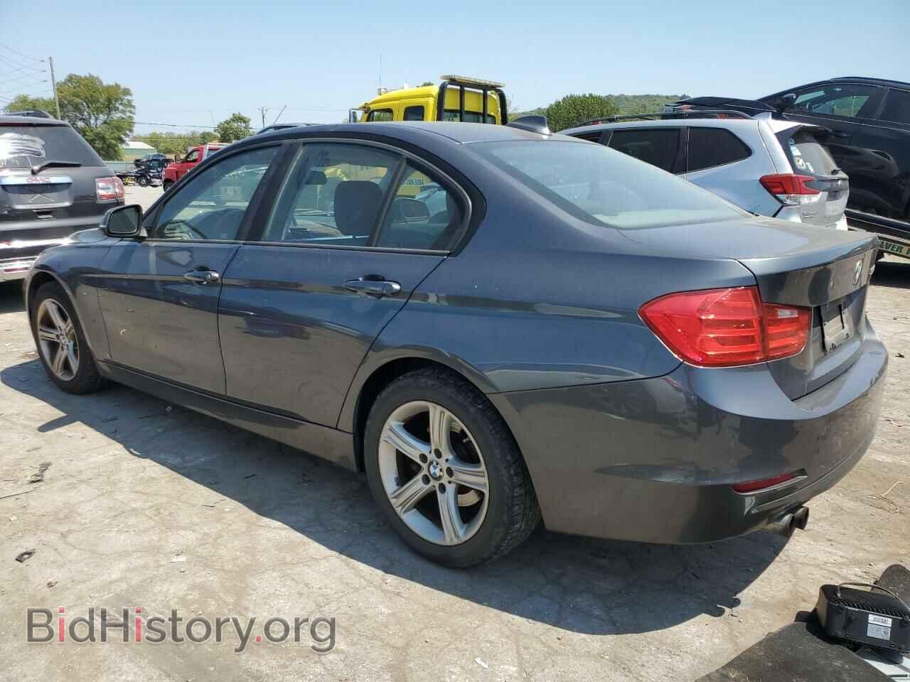 2013 BMW 3 SERIES - VIN: WBA3A5C55DF350593 - Фото 2
