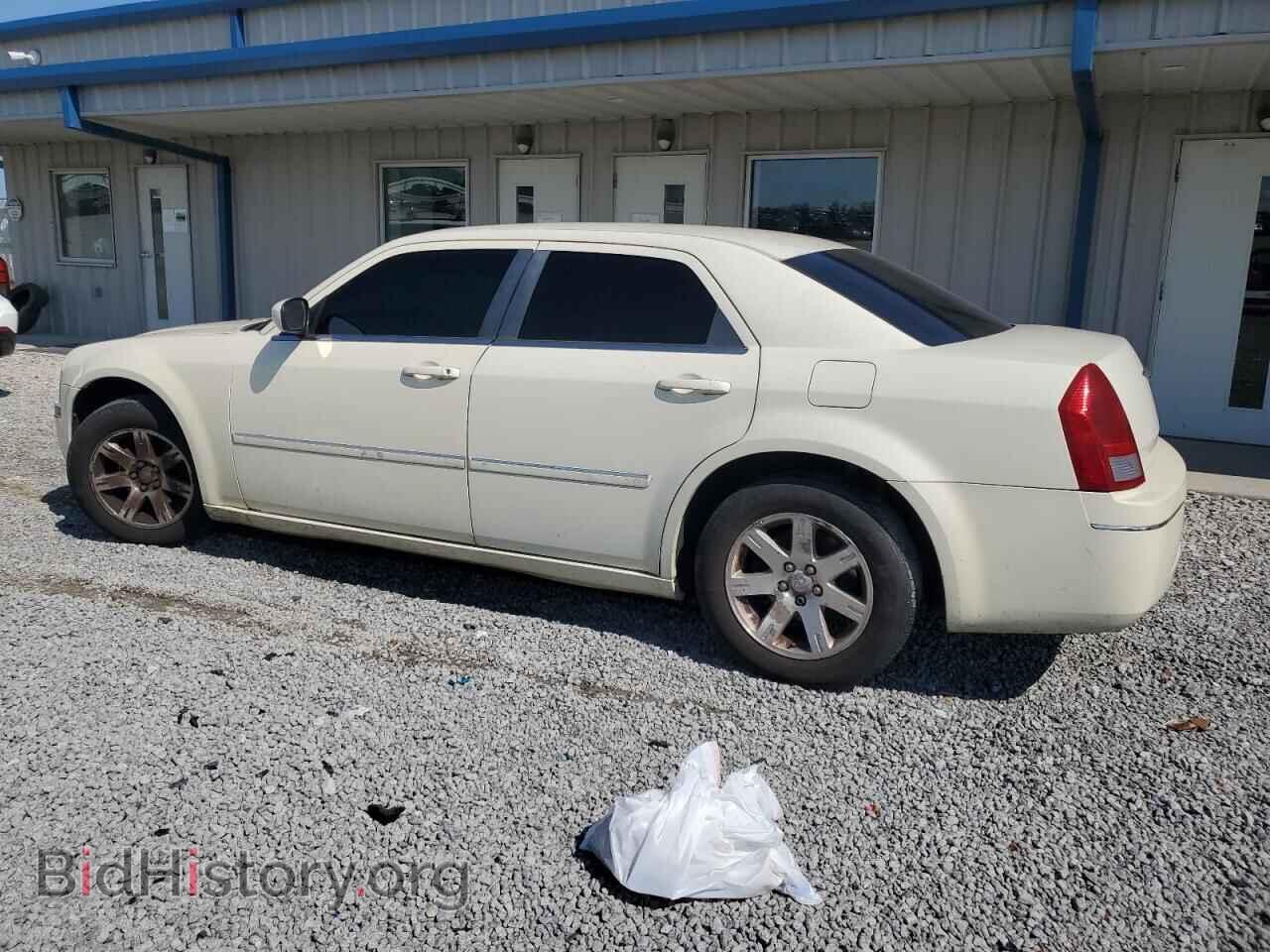 2006 CHRYSLER 300 - VIN: 2C3KA53G06H138416 - Фото 2