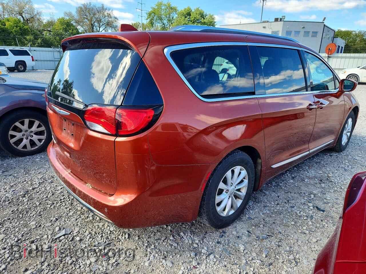 2018 CHRYSLER PACIFICA - VIN: 2C4RC1EG8JR248143 - Photo 3