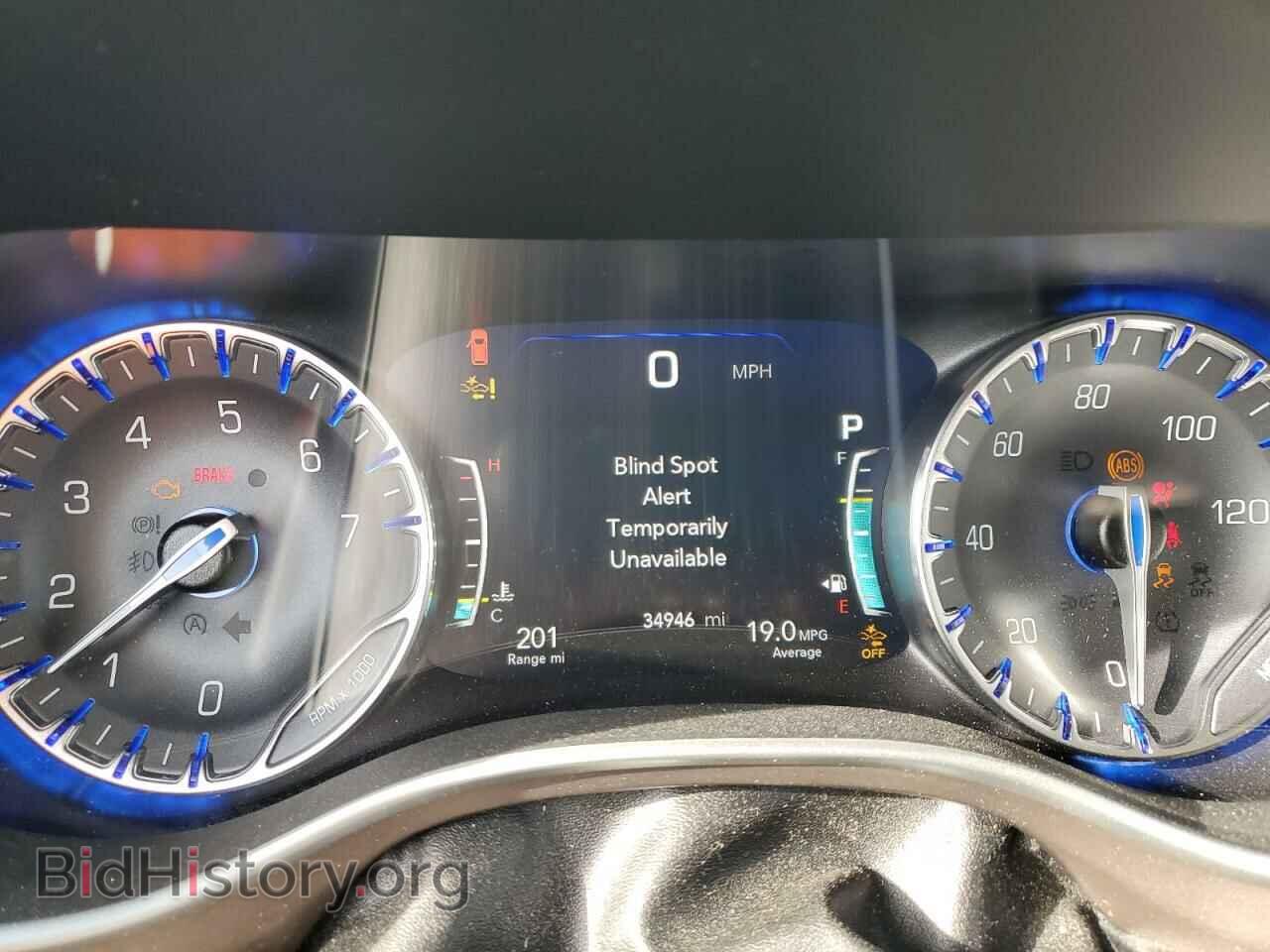 2019 CHRYSLER PACIFICA - VIN: 2C4RC1FGXKR639729 - Фото 9
